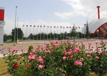 Süleyman Demirel Üniversitesi YÖS 2015 Başarıları